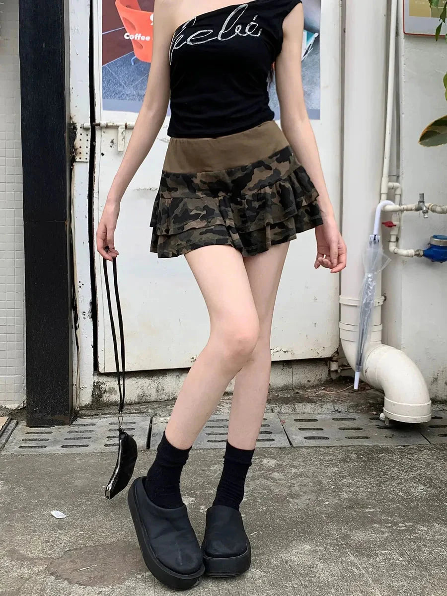 Camouflage Ruffle Mini Skirt V6748