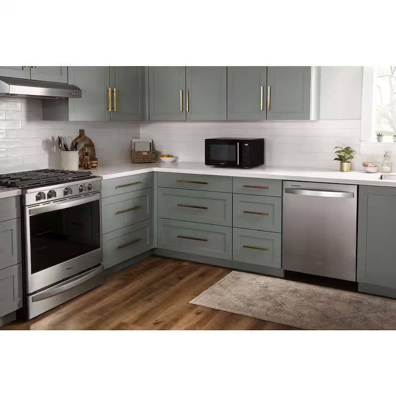 Black Countertop Microwave G440608