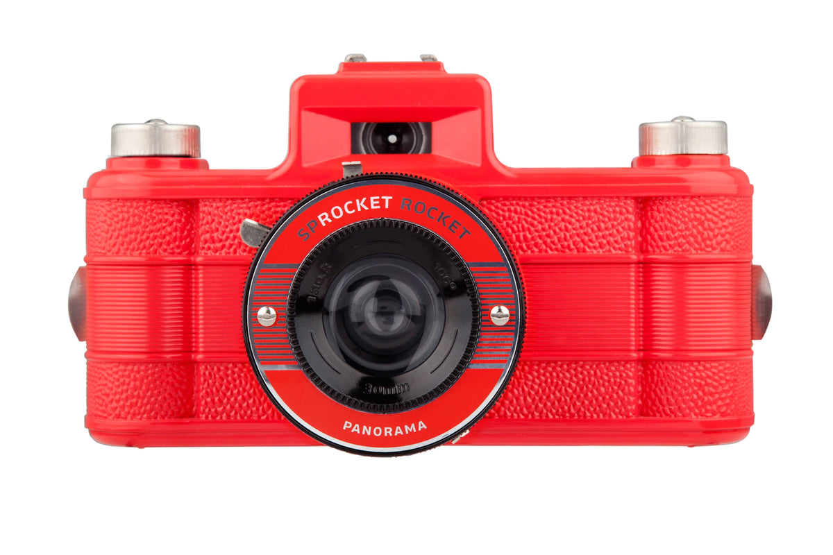 Red 35mm Film Camera L677