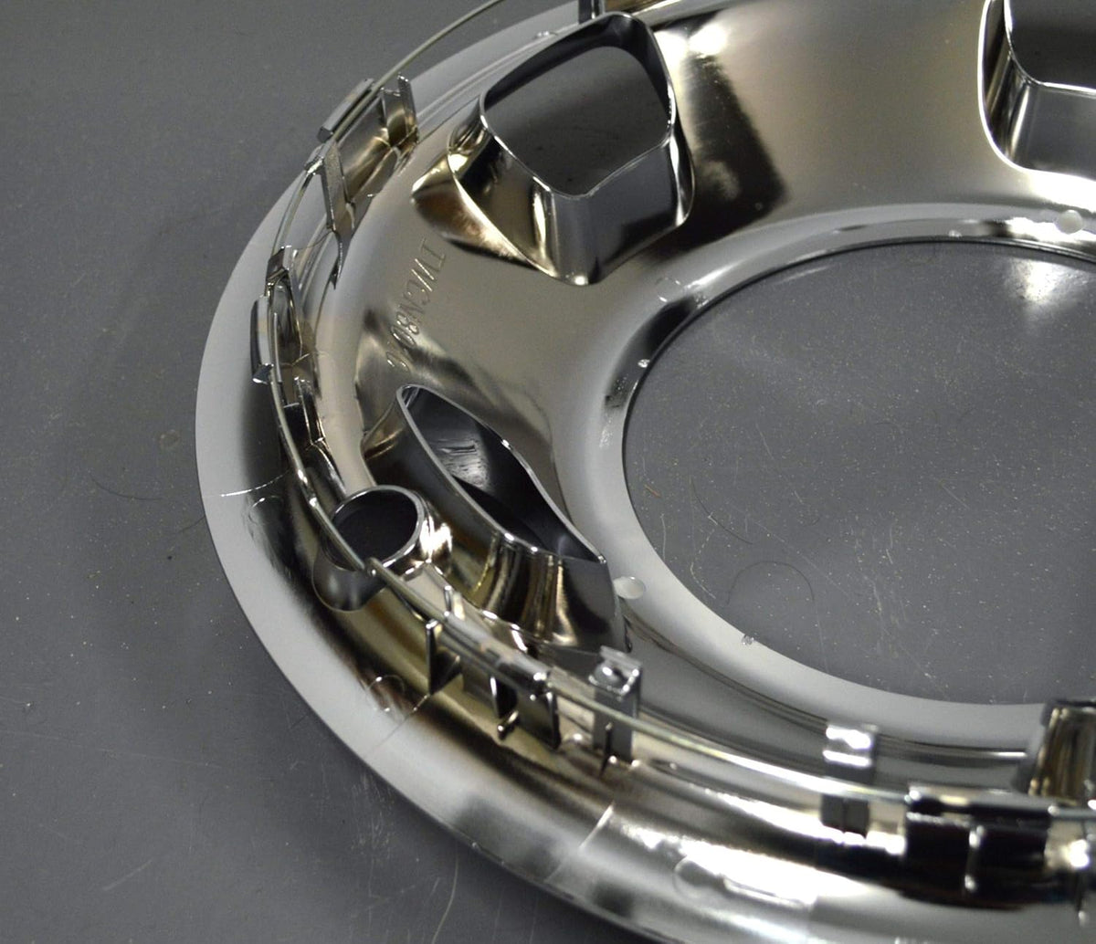 17 inch Front Wheel Simulator Hubcap Cover for Dodge Ram 3500 Dually Truck S53523
