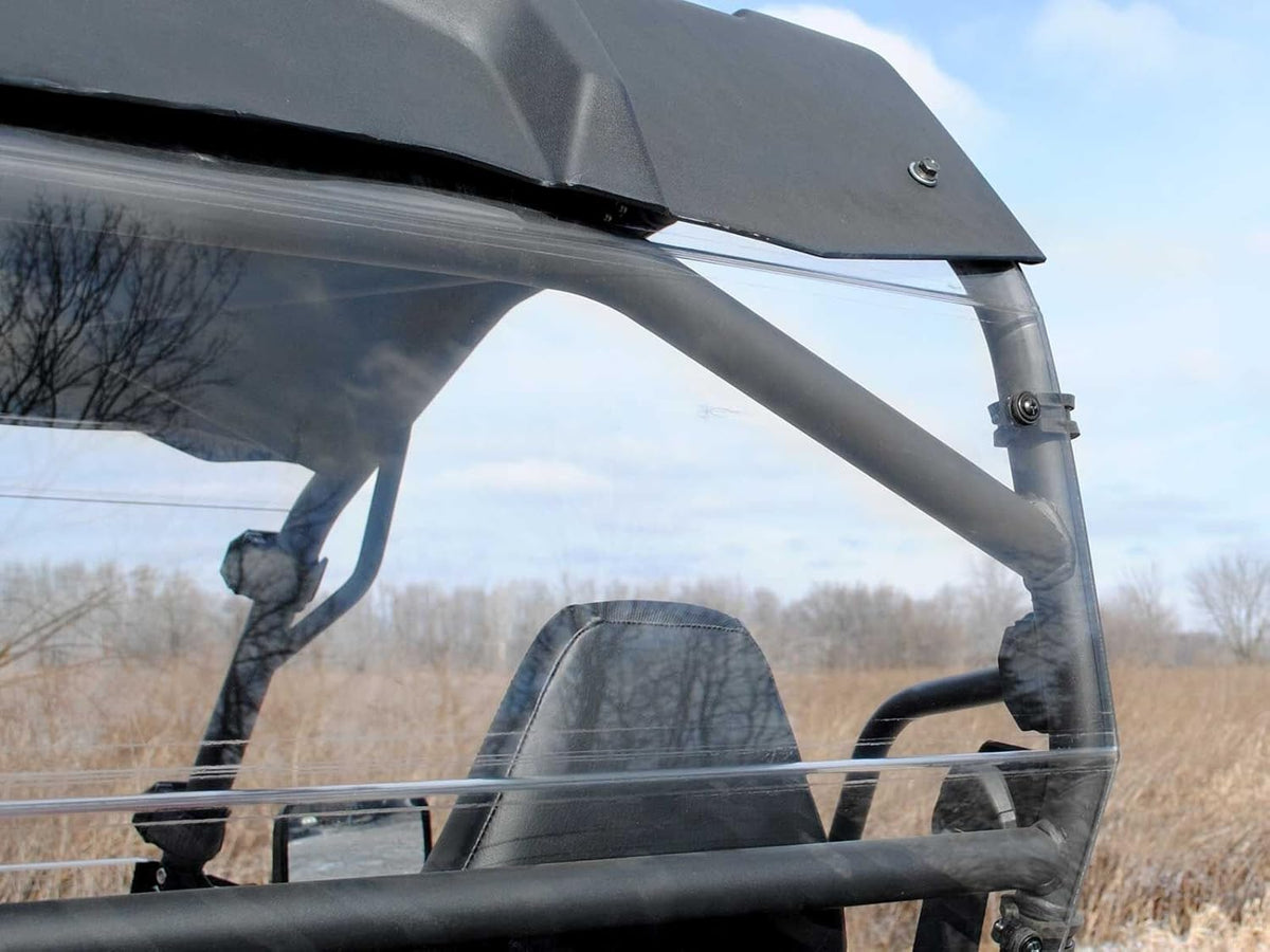 Heavy-Duty Rear Windshield Clear Polycarbonate D645989