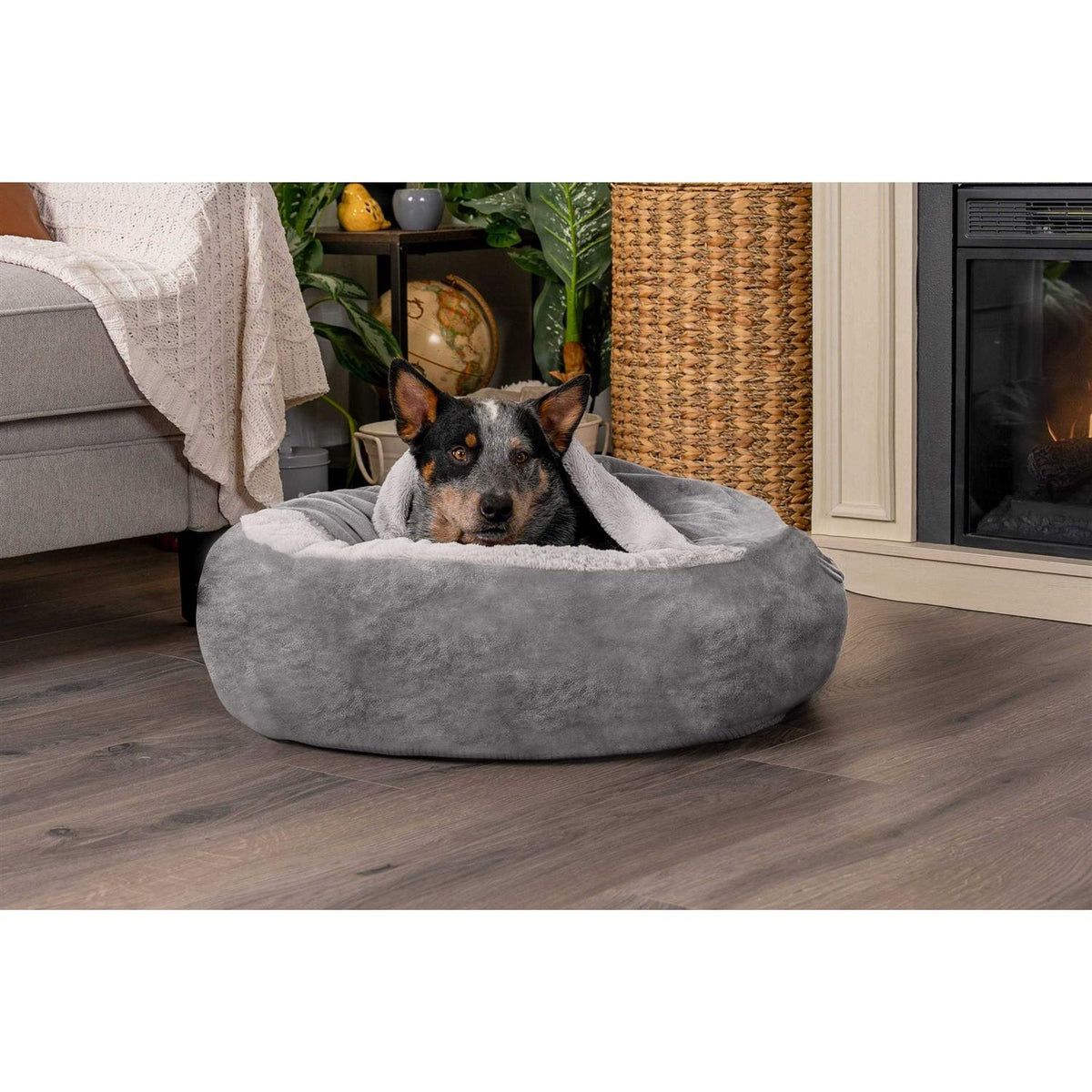 Velvet Faux Fur Hooded Donut Bed R70786