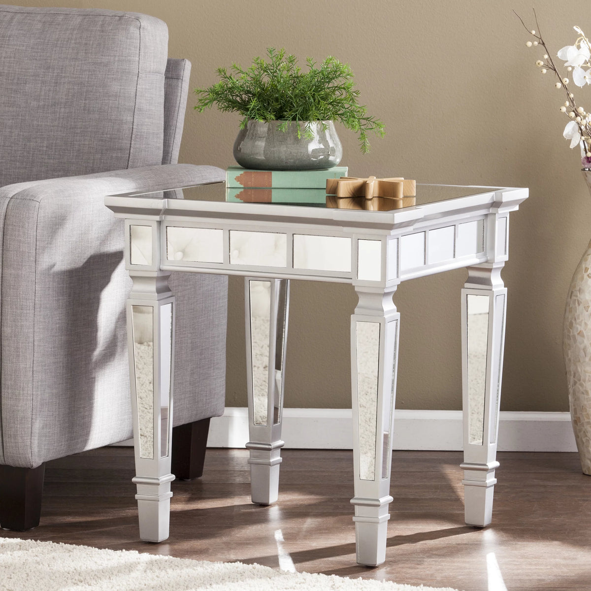 Mirrored Square End Table S589