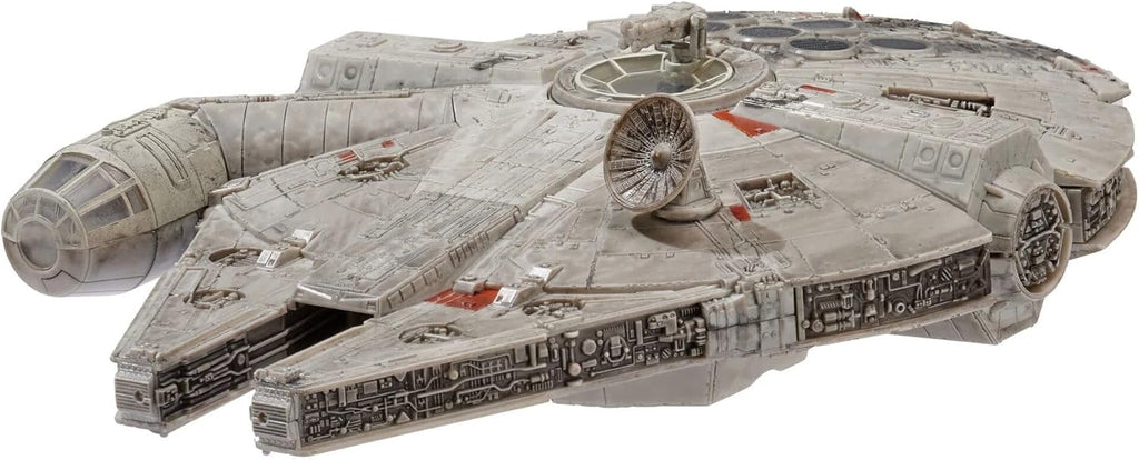 11 Piece Action Figures Playset with Millenium Falcon L84797