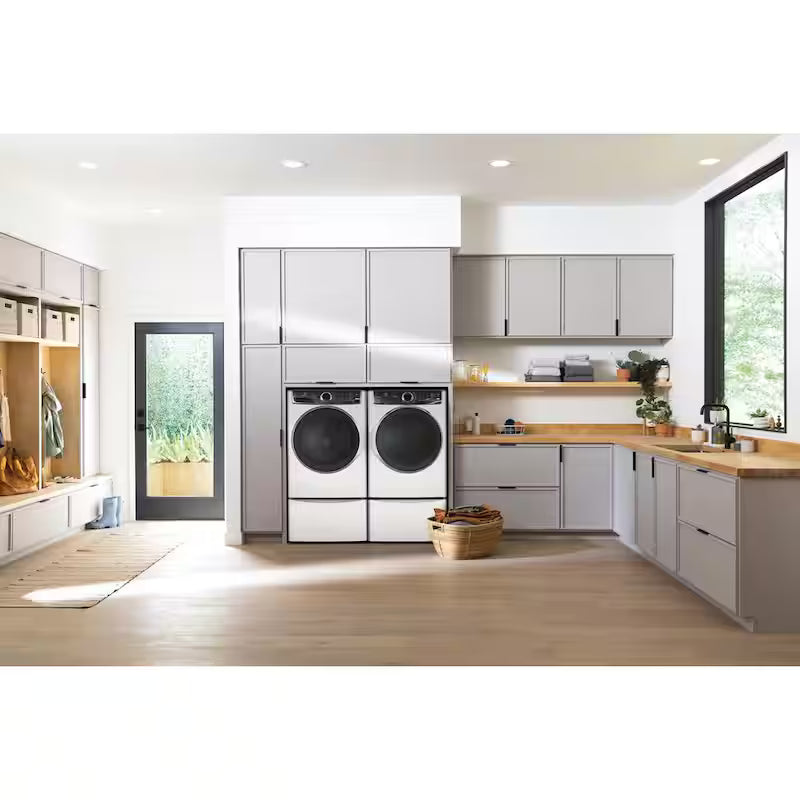 White 8 cu. ft. Front Load Electric Dryer N6318