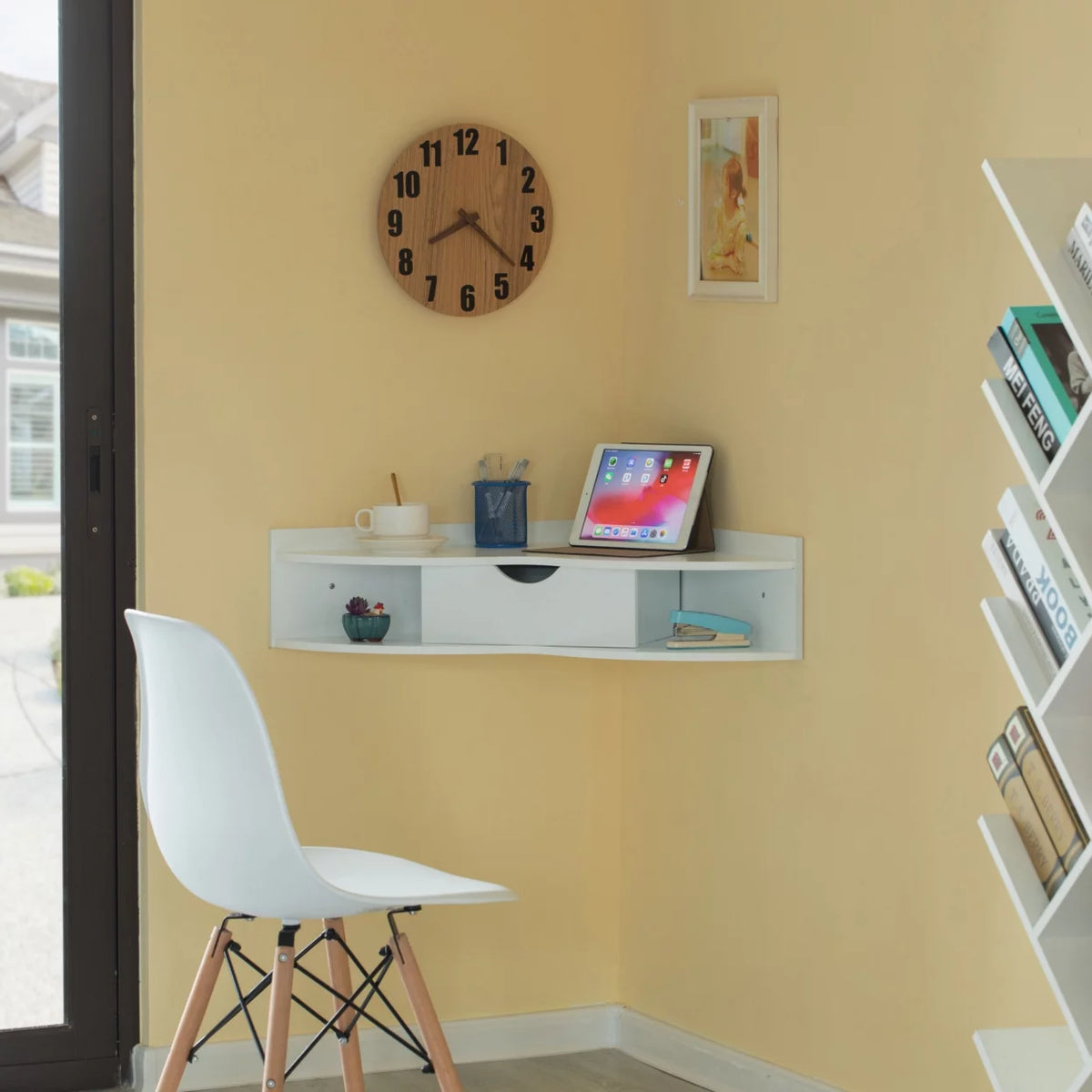 Heart Shaped Corner Desk with Drawer and Two Shelves C7581