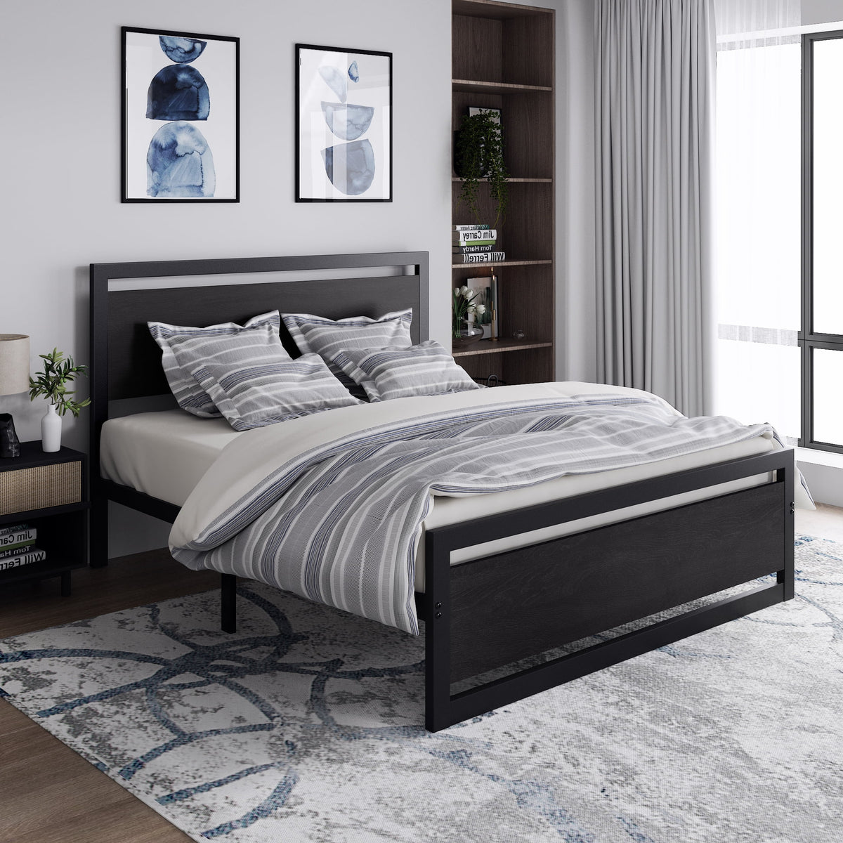 Queen Size Metal Platform Bed Frame with Wooden Headboard Footboard E2534